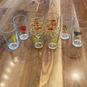 8 GOT pub glasses